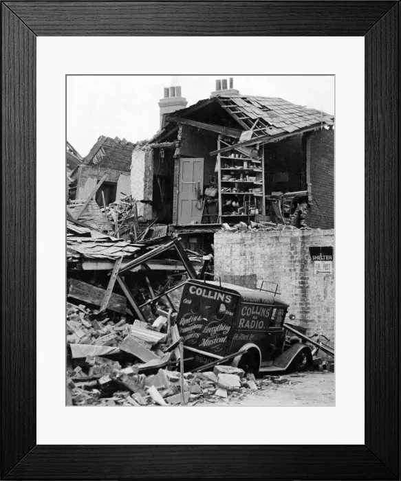 Framed Print : Aftermath of an air raid in Southampton. August 1940 Framed Print : Aftermath of an air raid in Southampton. August 1940