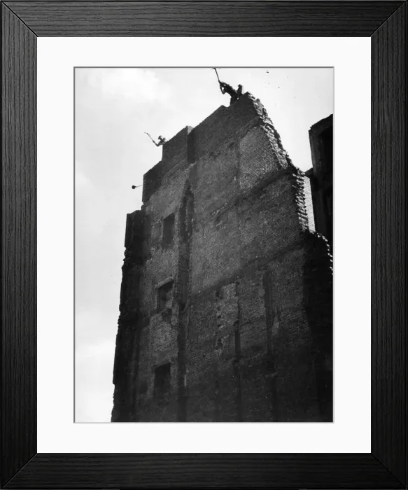 Framed Print : Demolition in progress of a tall building in Fetter Lane Framed Print : Demolition in progress of a tall building in Fetter Lane