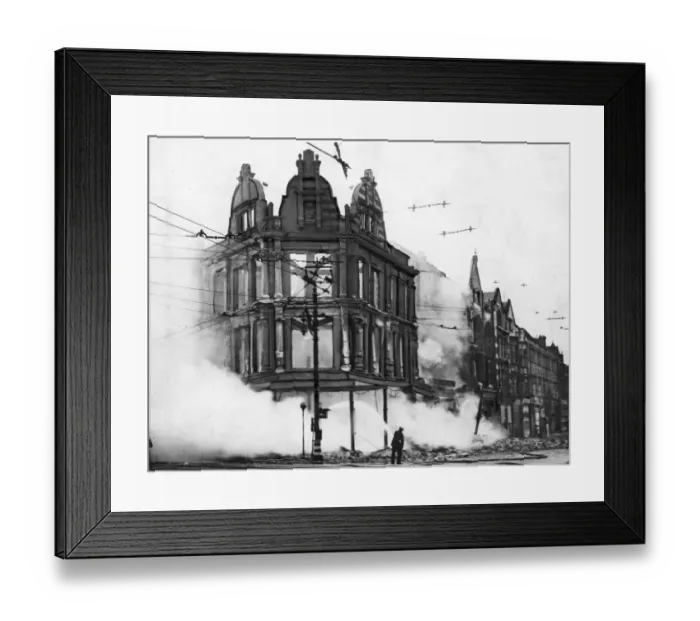 Framed Print : Picture shows Costellos Corner, the junction of Jameson Street with Savile Street