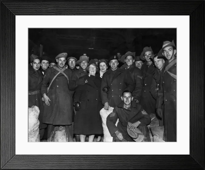 Framed Print : Some of the British soldiers on leave from Burma photographed on their arrival Framed Print : Some of the British soldiers on leave from Burma photographed on their arrival