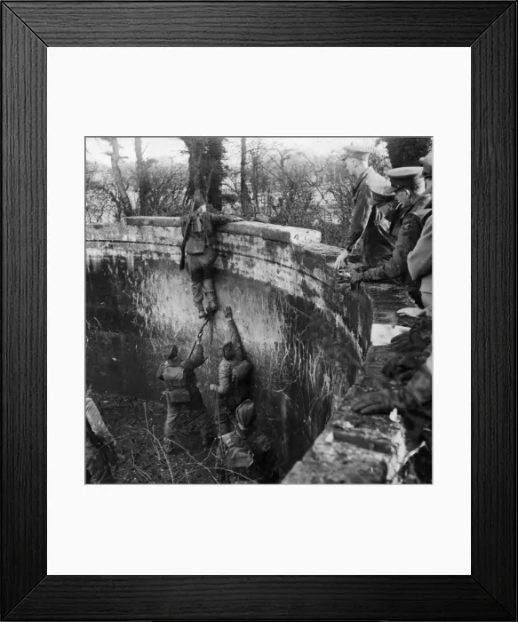 Framed Print : Light Aid detachments of the Royal Electrical and Mechanical Engineers Framed Print : Light Aid detachments of the Royal Electrical and Mechanical Engineers