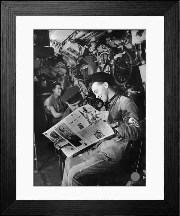 Framed Print : Good Morning'newspaper for the armed forces, provided by The Daily Mirror Framed Print : Good Morning'newspaper for the armed forces, provided by The Daily Mirror