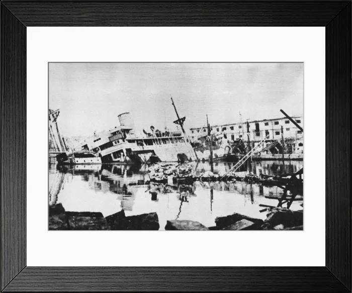 Framed Print : Cranes and supply ships destroyed in Naples harbour. 9th October 1943