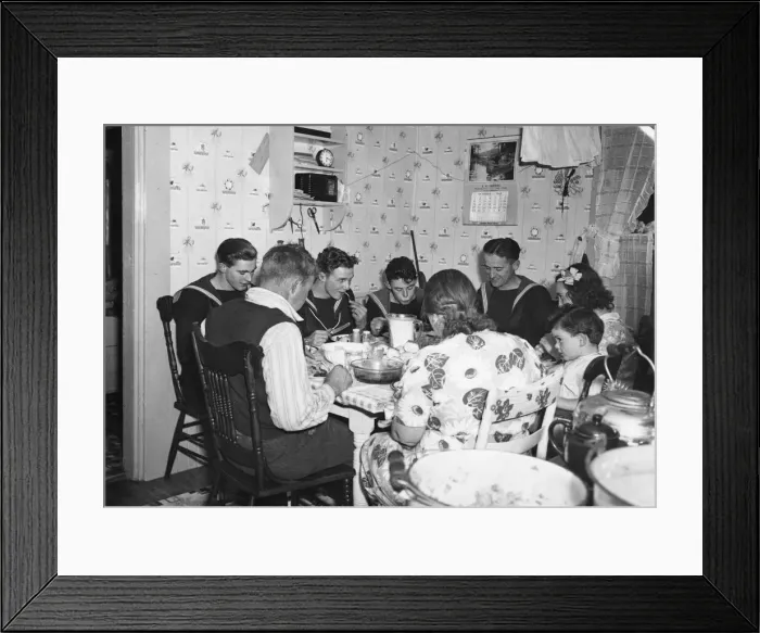 Framed Print : Canada entertains Naval Trainees. October 1944, R. N. T. A. G