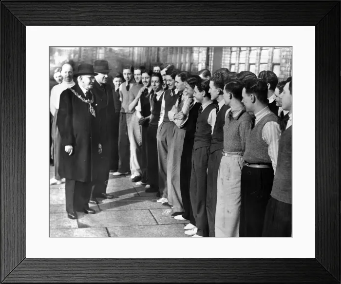 Framed Print : The Mayor of Wallasey P. G Davies talks yo the turnout of youth at the manifestation of Framed Print : The Mayor of Wallasey P. G Davies talks yo the turnout of youth at the manifestation of