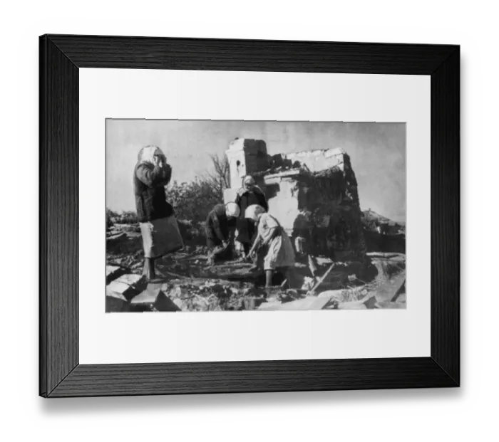 Framed Print : The family of collective farmer Prolov return to their native hamlet in the Stalingrad Framed Print : The family of collective farmer Prolov return to their native hamlet in the Stalingrad