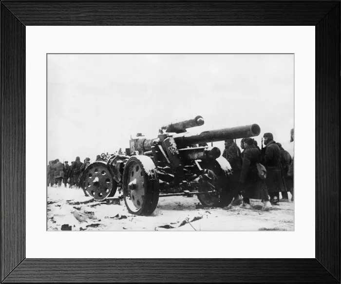 Framed Print : Picture shows: A piece of heavy artillery left behind by the Germans as they retreated Framed Print : Picture shows: A piece of heavy artillery left behind by the Germans as they retreated