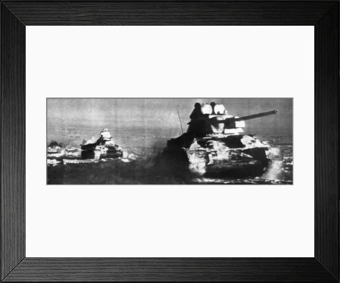 Framed Print : Tanks of the Soviet Red Army, take part in a three pronged drive towards Rostov Framed Print : Tanks of the Soviet Red Army, take part in a three pronged drive towards Rostov