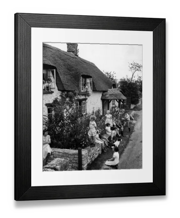 Framed Print : Scene in Church Street, at Isle Abbotts Village in Taunton Framed Print : Scene in Church Street, at Isle Abbotts Village in Taunton