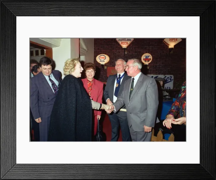 Framed Print : Dame Vera Lynn opens a Blitz Experience exhibition at Coventry Framed Print : Dame Vera Lynn opens a Blitz Experience exhibition at Coventry