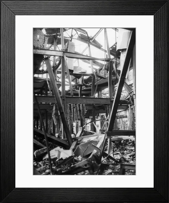 Framed Print : The Kingston Upon Hull works of Reckitt and Colman Ltd in Dansom Lane Framed Print : The Kingston Upon Hull works of Reckitt and Colman Ltd in Dansom Lane