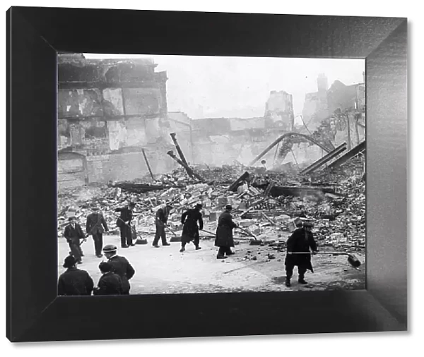 Picture shows the ruins of a bombed out building in Bristol November 1940