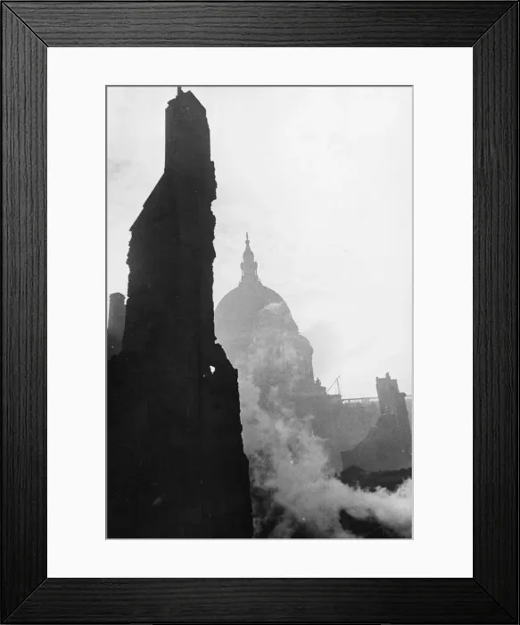 Framed Print : Ludgate, London, with St Pauls Cathedral in the background Framed Print : Ludgate, London, with St Pauls Cathedral in the background