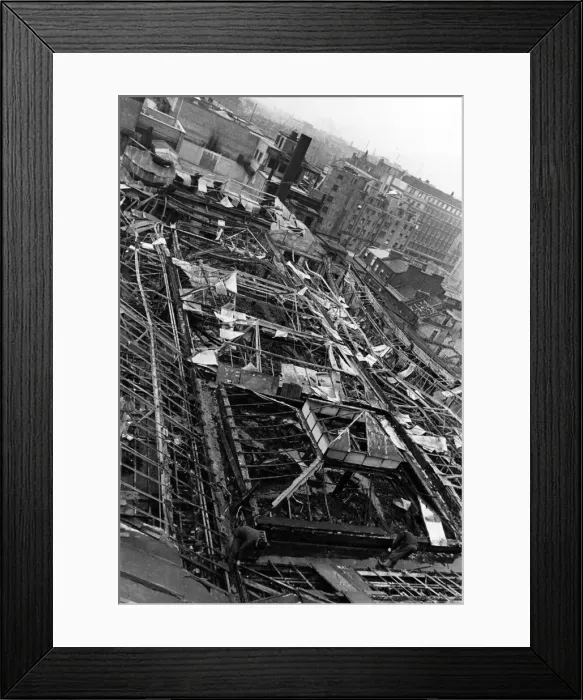 Framed Print : The roof of Selfridges, London, following an air raid attack. 20th April 1941 Framed Print : The roof of Selfridges, London, following an air raid attack. 20th April 1941