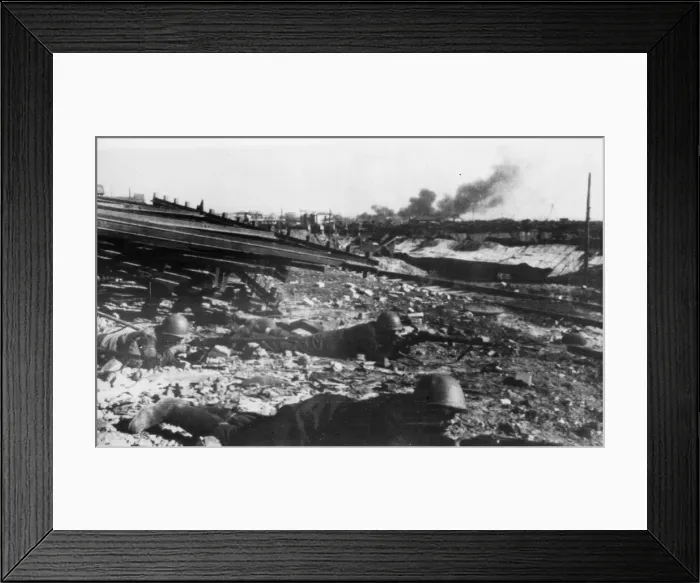Framed Print : Members of a Stalingrad workers battalion defending their plant during bitter fighting in