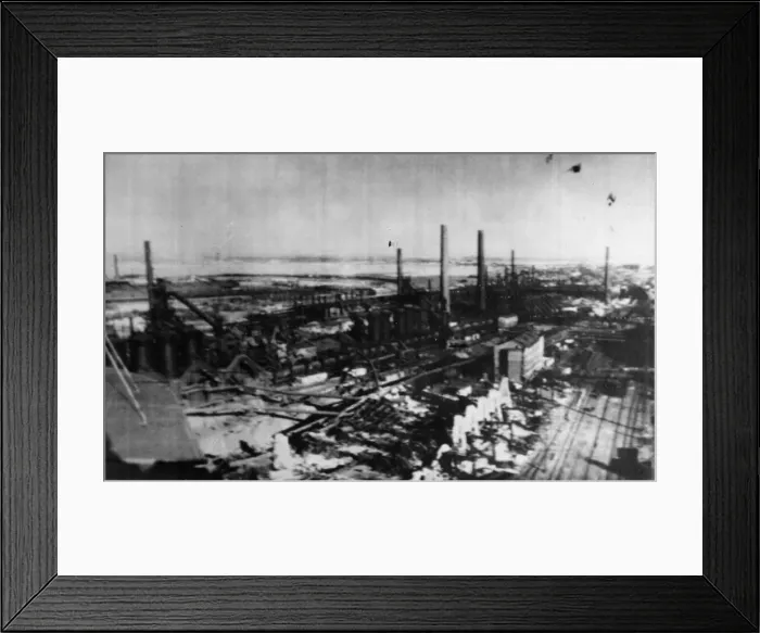 Framed Print : A Metal works at Dnipropetrovsk, demolished by the German army as they retreated from