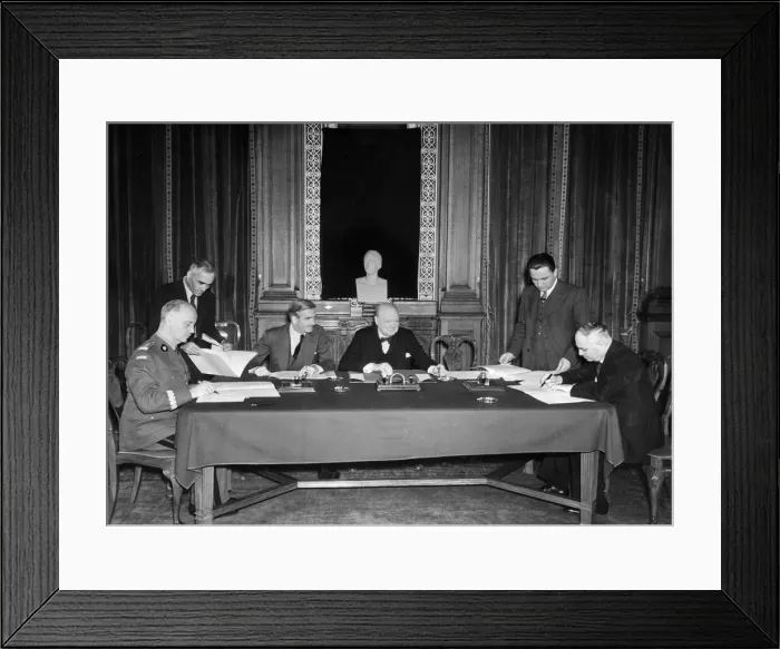 Framed Print : The signing of the The Sikorski-Mayski Agreement between the governments of the USSR Framed Print : The signing of the The Sikorski-Mayski Agreement between the governments of the USSR