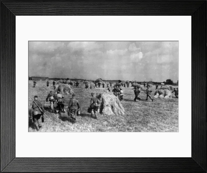 Framed Print : The capture of Lomza, the main fortress in the so- called Steel Line defending East Framed Print : The capture of Lomza, the main fortress in the so- called Steel Line defending East