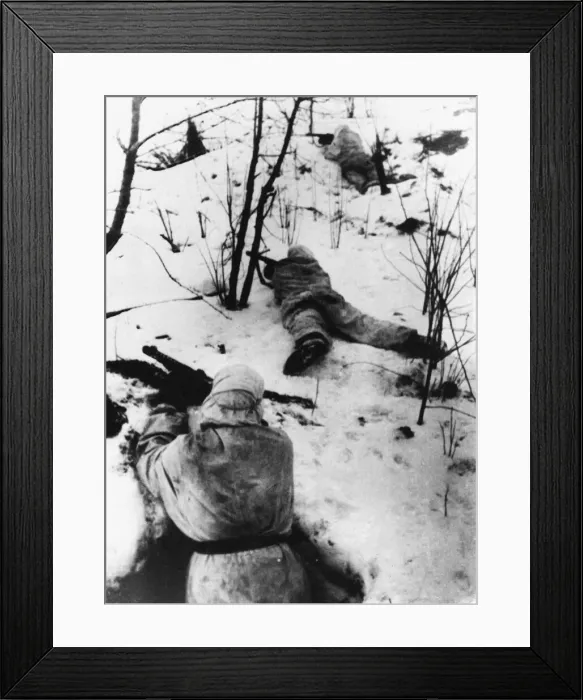 Framed Print : Red Army on the Ukrainian front. (Picture) Red Army tommy gunners in white Framed Print : Red Army on the Ukrainian front. (Picture) Red Army tommy gunners in white