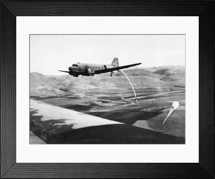Framed Print : Paratroop jump in the Middle East during Second World War. 7th June 1943 Framed Print : Paratroop jump in the Middle East during Second World War. 7th June 1943