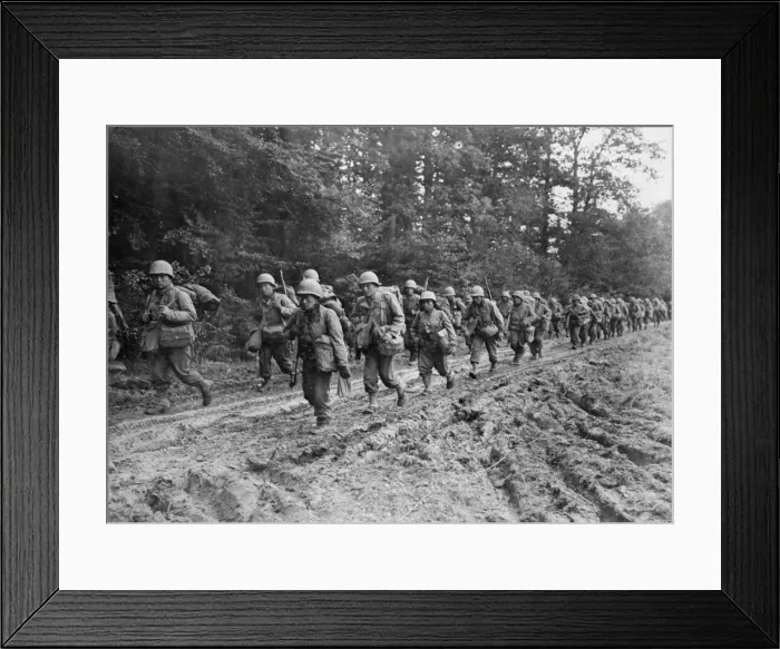 Framed Print : Allied forces in France during the Second World War. Japanese-American infantrymen Framed Print : Allied forces in France during the Second World War. Japanese-American infantrymen
