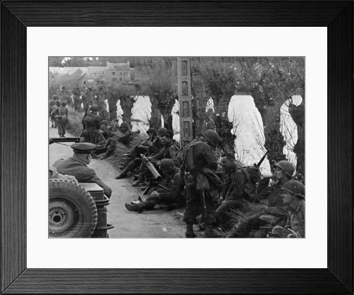 Framed Print : Allied forces in Northern France following the invasion of Normandy in the Second World