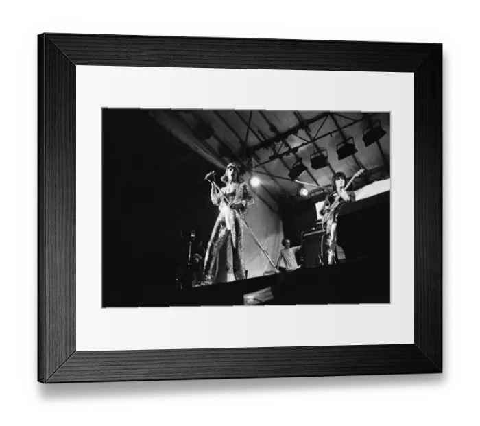 Framed Print : The Faces featuring Rod Stewart perform at The Reading Festival Saturday August 12th 1972