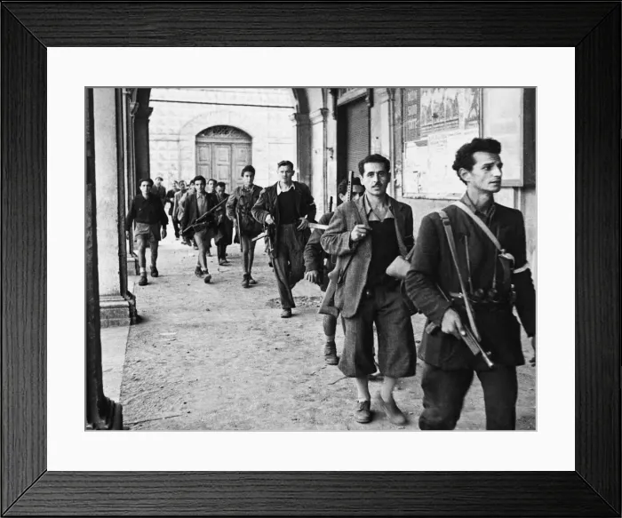 Framed Print : Italian partisans in Cesena. A party of Italian patriots passing through