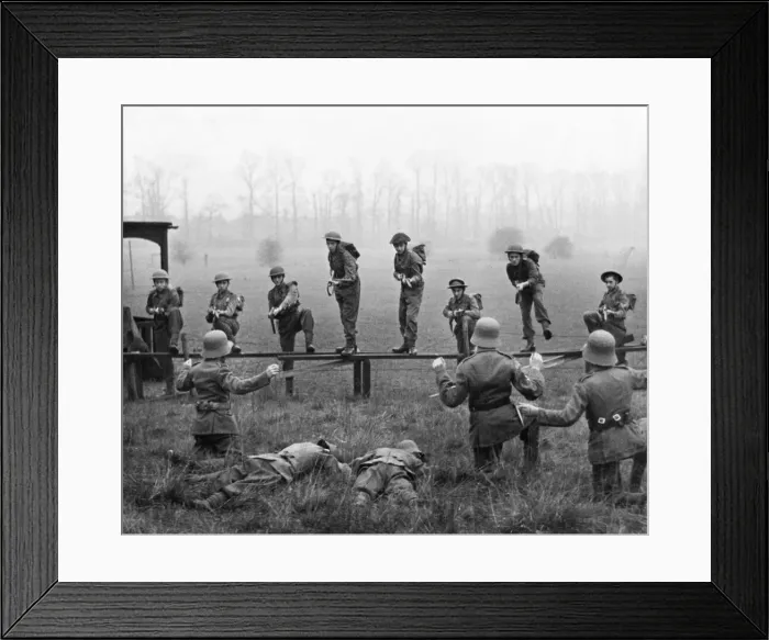 Framed Print : A training exercise in Harrow, Middlesex, with the cadets of the Lower School of John Framed Print : A training exercise in Harrow, Middlesex, with the cadets of the Lower School of John