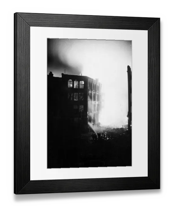 Framed Print : The Great Fire of London. H. E which had just fallen in vicinity