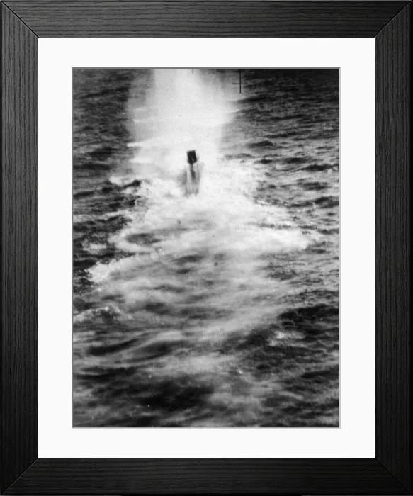 Framed Print : British Coastal Aircraft attacks U Boat, for first publication evening newspapers Framed Print : British Coastal Aircraft attacks U Boat, for first publication evening newspapers