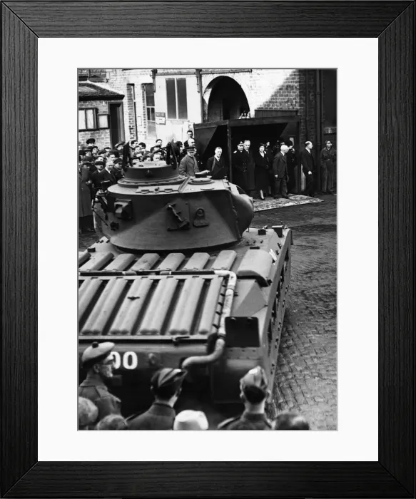 Framed Print : King George VI and Queen Elizabeth, pictured watching tank display whilst on their royal Framed Print : King George VI and Queen Elizabeth, pictured watching tank display whilst on their royal