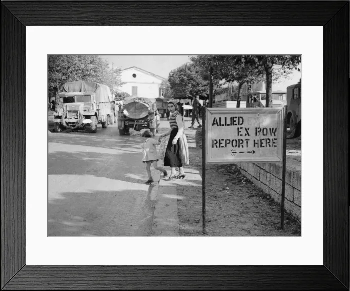 Framed Print : So many officers and men of the Allied army are escaping through enemy lines to Framed Print : So many officers and men of the Allied army are escaping through enemy lines to