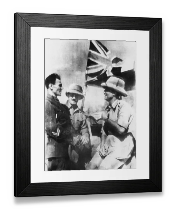 Framed Print : British and Soviet troops in Iran, a representative of the Soviet troops conversing with Framed Print : British and Soviet troops in Iran, a representative of the Soviet troops conversing with