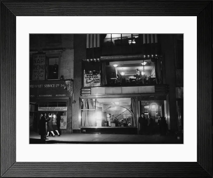Framed Print : Blackout restrictions are lifted towards the end of the Second World War Framed Print : Blackout restrictions are lifted towards the end of the Second World War