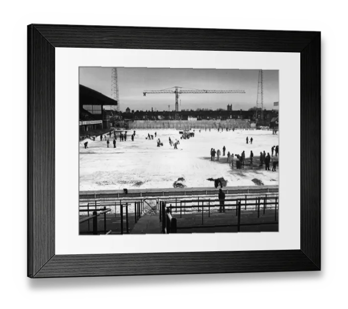 Framed Print : SENTINEL ARCHIVE SCAN - Heavy Snow / weather - SENTINEL ARCHIVE 3rd FEB 1979 - Volunteers Framed Print : SENTINEL ARCHIVE SCAN - Heavy Snow / weather - SENTINEL ARCHIVE 3rd FEB 1979 - Volunteers