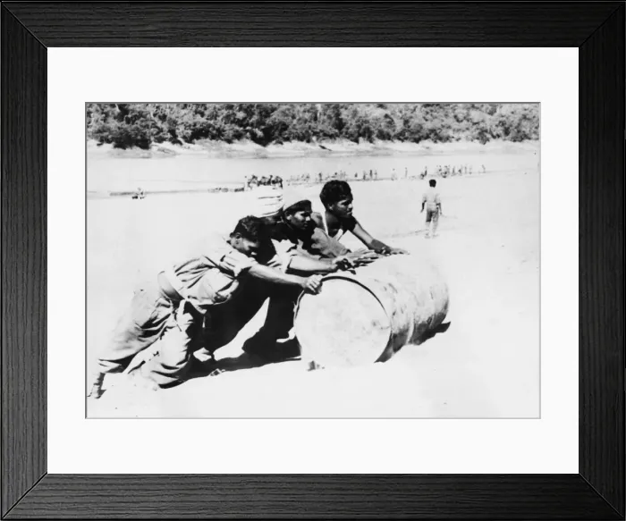 Framed Print : Indian troops move supplies on the east bank of the Chindwin. 30th December 1944 Framed Print : Indian troops move supplies on the east bank of the Chindwin. 30th December 1944
