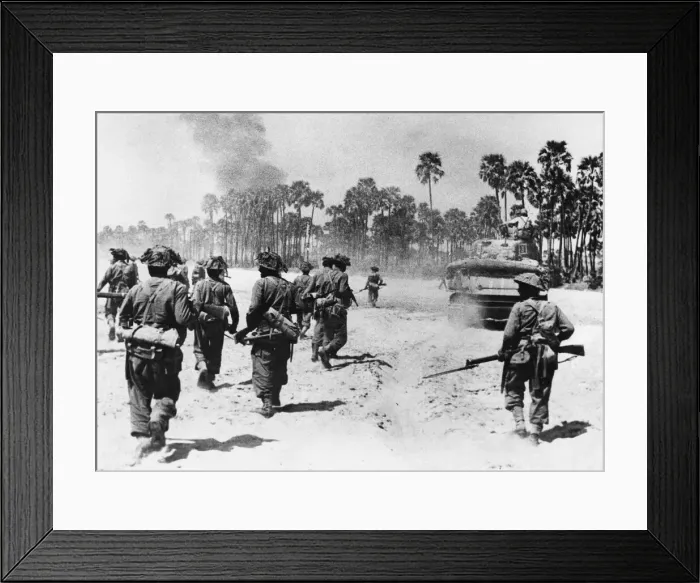 Framed Print : Men of the Punjab rifles advance on Meiktila behind a Sherman tank. Circa 1940s Framed Print : Men of the Punjab rifles advance on Meiktila behind a Sherman tank. Circa 1940s
