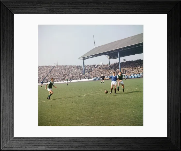 Framed Print : Rangers 5-0 Hibernian, Scottish League match action at Ibrox Stadium, Glasgow Framed Print : Rangers 5-0 Hibernian, Scottish League match action at Ibrox Stadium, Glasgow