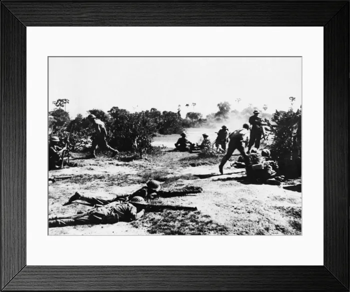 Framed Print : Punjabis of the 14th Army attack Monywa after the fall of Budalin. Circa 1940s Framed Print : Punjabis of the 14th Army attack Monywa after the fall of Budalin. Circa 1940s