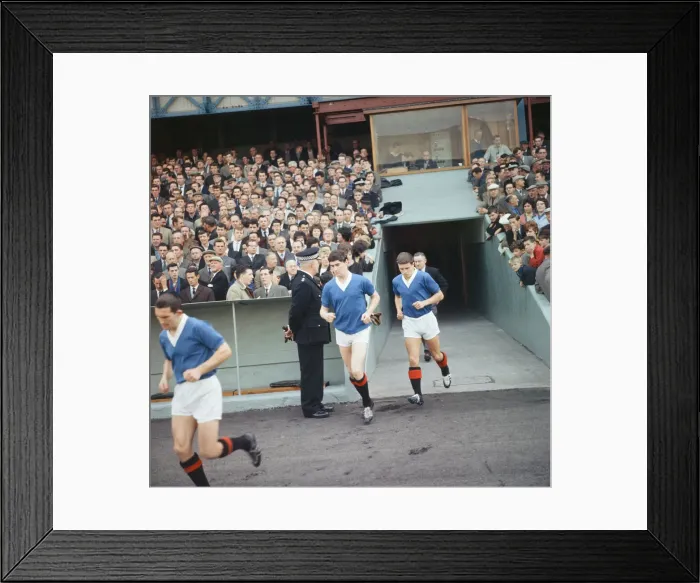 Framed Print : Rangers 5-0 Hibernian, Scottish League match action at Ibrox Stadium, Glasgow Framed Print : Rangers 5-0 Hibernian, Scottish League match action at Ibrox Stadium, Glasgow