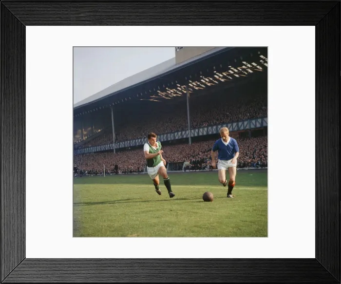 Framed Print : Rangers 5-0 Hibernian, Scottish League match action at Ibrox Stadium, Glasgow