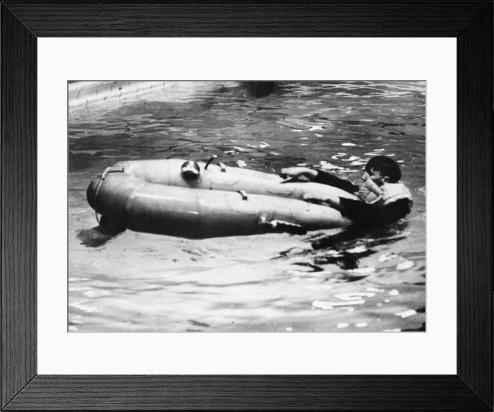 Framed Print : New life jacket for Airmen. 21st June 1941 Framed Print : New life jacket for Airmen. 21st June 1941