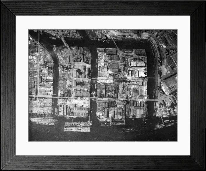 Framed Print : Photo-reconnaissance image taken by a Spitfire of 541 Squadron over Hamburg