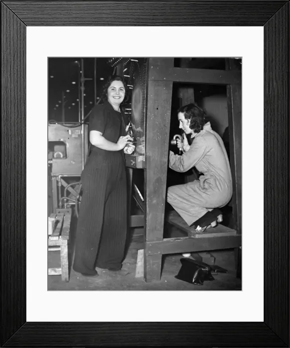 Framed Print : Two ladies (un named) working in a Fighter Aircraft Factory in The Midlands