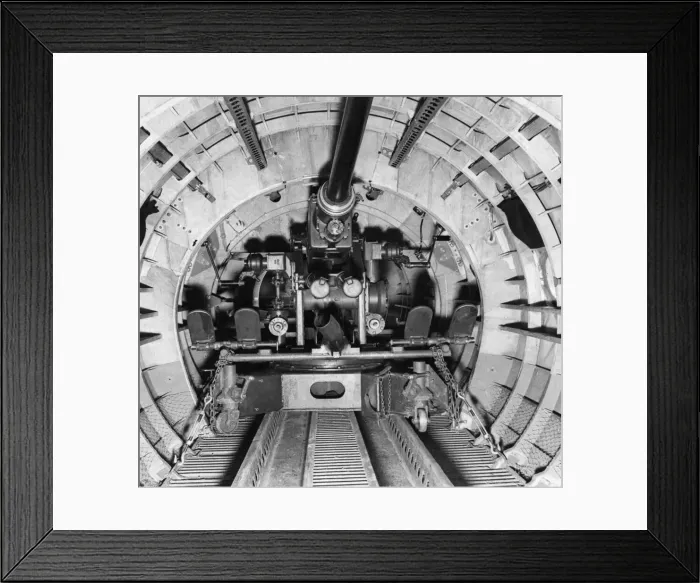 Framed Print : The Allied Airborne troops operating in Western Europe were equipped with Bofors Framed Print : The Allied Airborne troops operating in Western Europe were equipped with Bofors