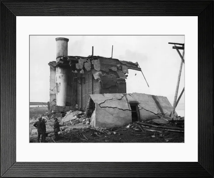 Framed Print : Allied Combined Operation from 25th August until 3rd September 1941 Framed Print : Allied Combined Operation from 25th August until 3rd September 1941
