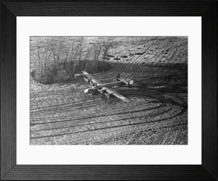 Framed Print : They said it couldn t be done, but Major Allen G. Russell Framed Print : They said it couldn t be done, but Major Allen G. Russell