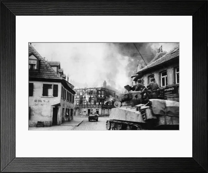 Framed Print : Units of General Pattons 11th Armoured Division drive through Kronach, Germany Framed Print : Units of General Pattons 11th Armoured Division drive through Kronach, Germany
