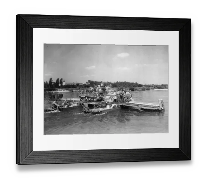 Framed Print : British and Canadian troops crossing the River Seine at Elbeuf in Normandy Framed Print : British and Canadian troops crossing the River Seine at Elbeuf in Normandy